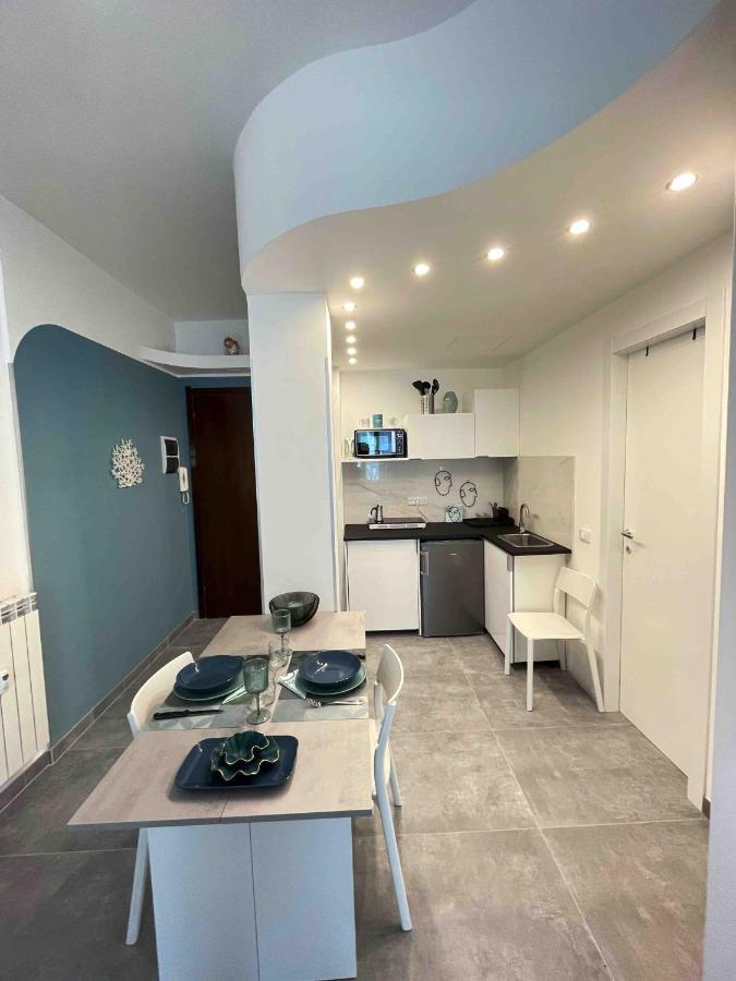 Amazing Flat Central Wi Fi A/C Apartment Rapallo Bagian luar foto